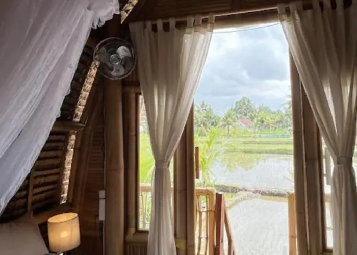 Tree Bamboo House * Tampaksiring
