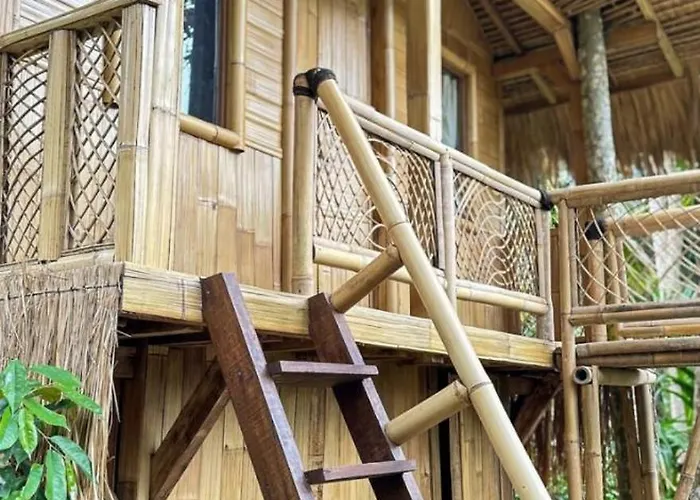 Tree Bamboo House مزرعة للإقامة Tampaksiring